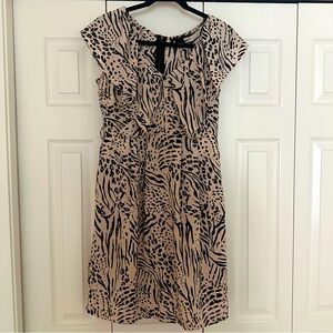 H&M animal print dress with ruffle collar. Size 8